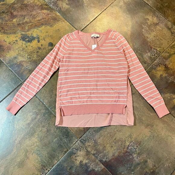 NWT Women’s Pink LOFT Striped Sweater Flow Back Small - Picture 3 of 11